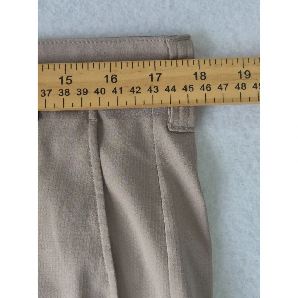 TravisMathew Golf Shorts Mens 33 Beige Stretch Performance Casual Flat Front 10